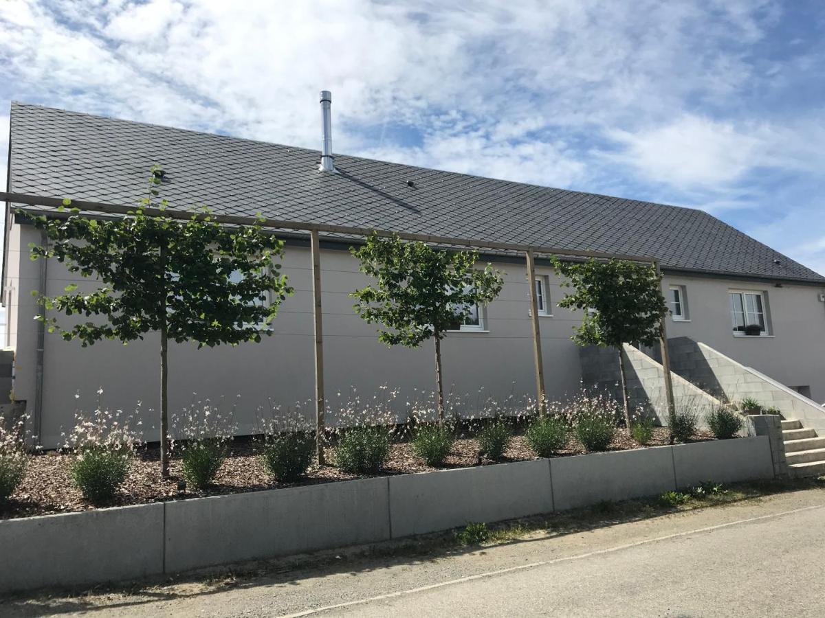 L'Auf Der Tomm Hotel Martelange Buitenkant foto